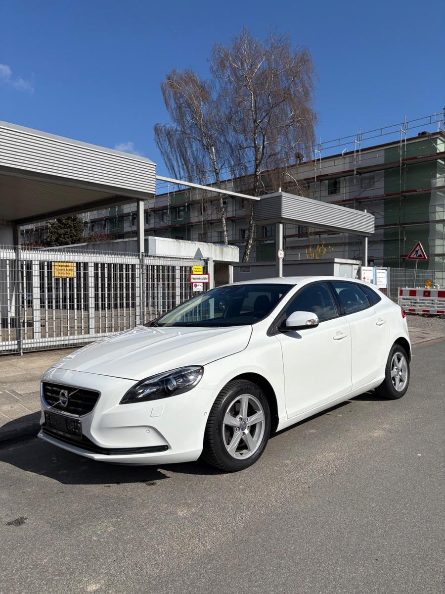 Volvo V40 Kinetic/GARANTIE/KAMERA/XENON