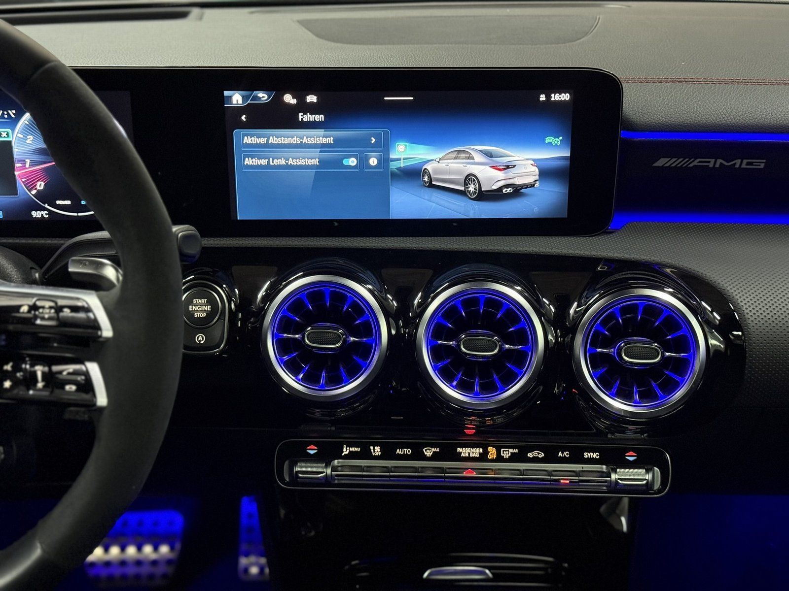 Fahrzeugabbildung Mercedes-Benz AMG CLA 35 4M*BURMESTER*PANO*FAP*HUD*360°KAMERA