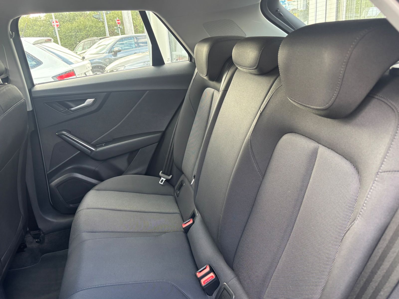 Fahrzeugabbildung Audi Q2 35 TFSI sport