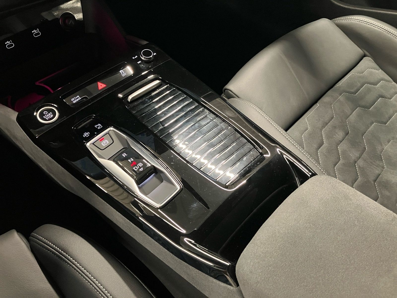 Audi A6 e-tron - Bild 14