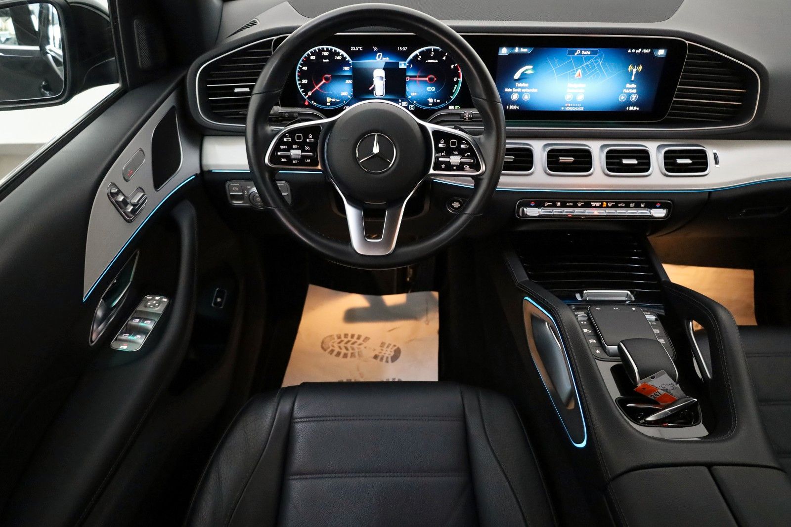 Fahrzeugabbildung Mercedes-Benz GLE 350de 4M Leder,Navi,LED,Park Pak 360°,AppleC