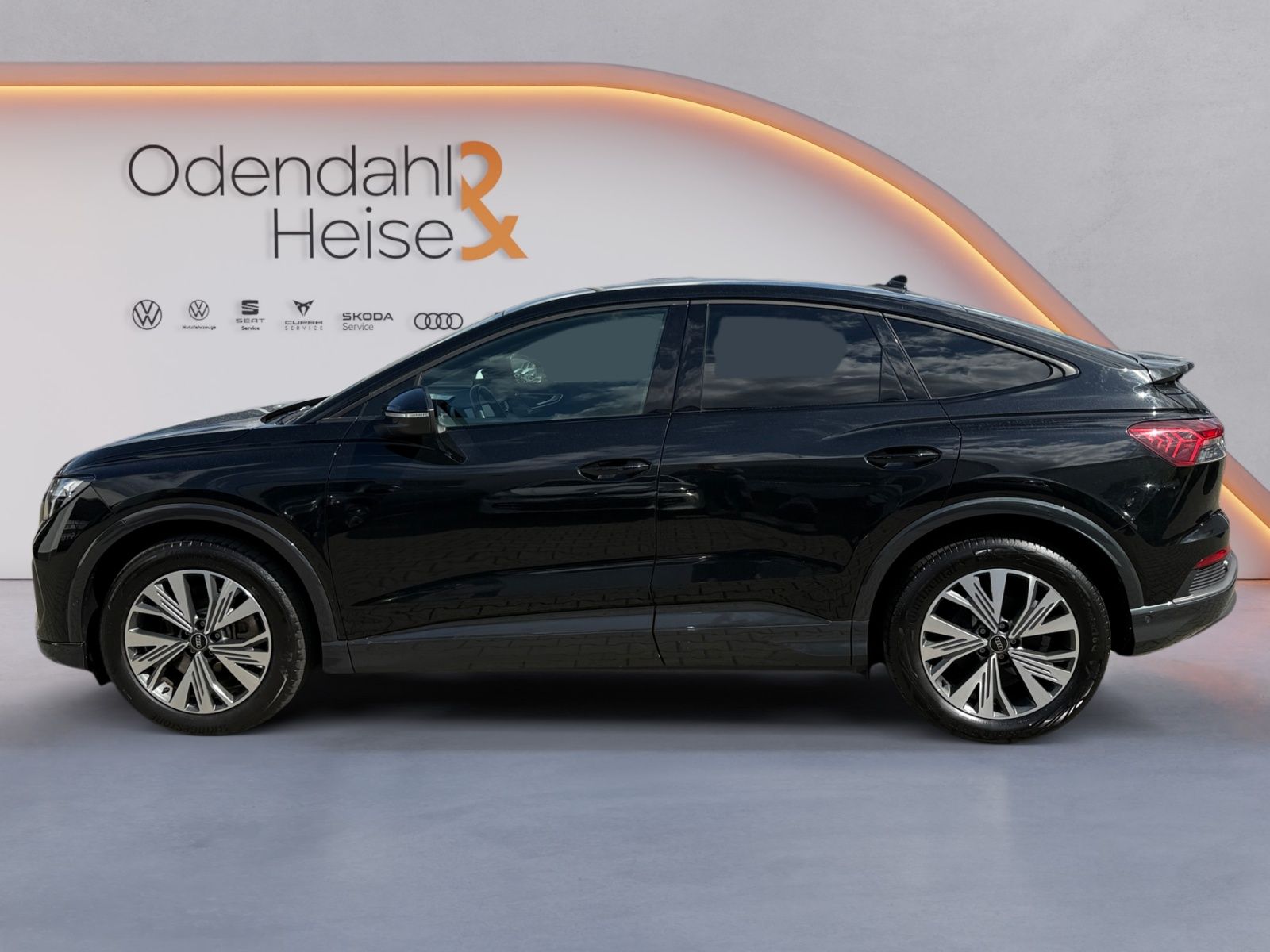 Audi Q4 Sportback 40 e-tron NAVI/ KAMERA/ HEAD-UP/ SH imagem 2