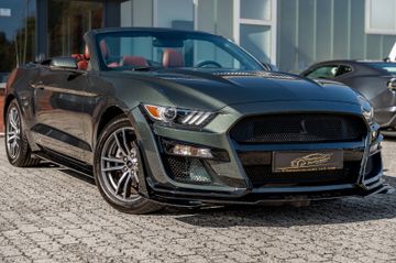 Ford Mustang - 2