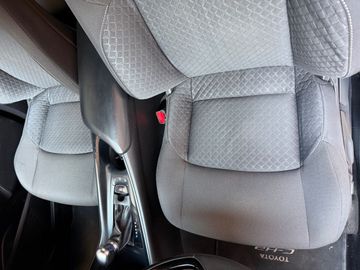 Toyota C-HR - 12