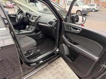 Ford S-Max - 10