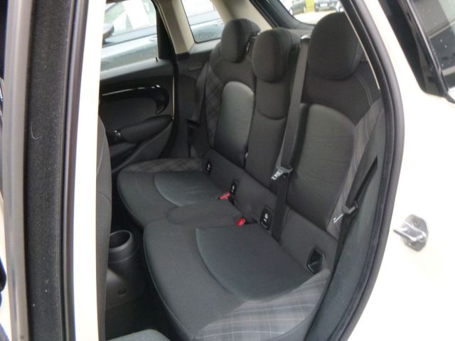 Fahrzeugabbildung MINI ONE 1,2 >Navi/Sitzheiz/PDC/Teil-Leder<