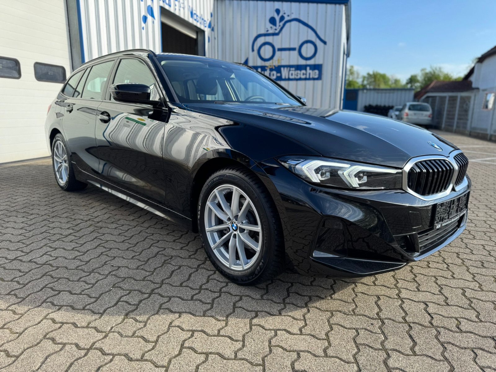 BMW 318i | AUT | KAMERA | SZH | SHADOW-LINE | NAVI foto 10