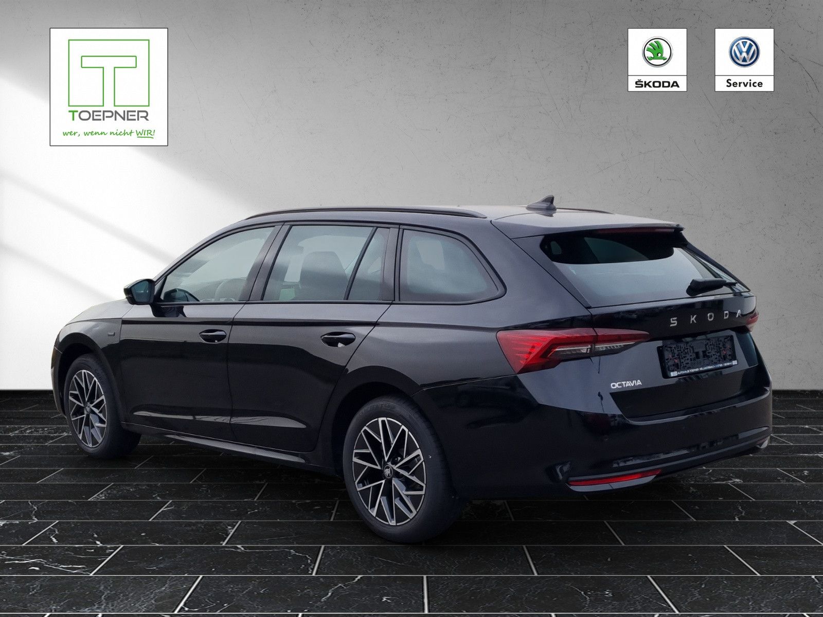 Fahrzeugabbildung SKODA Octavia Combi Tour 2,0 TDI 110KW/150PS AHK