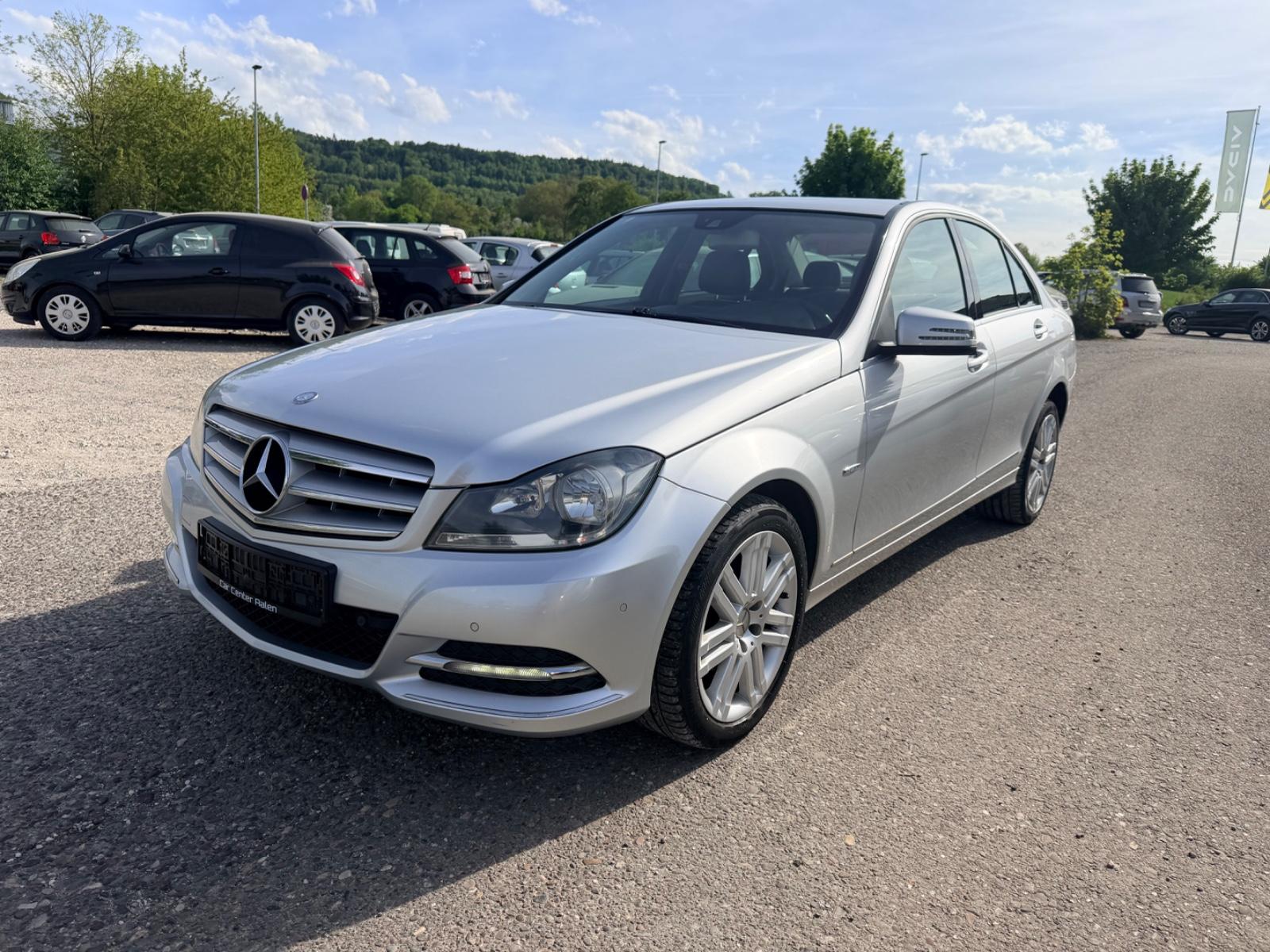 Mercedes-Benz C 220 CDI BlueEfficiency Avantgarde/Navi/PDC/MKE