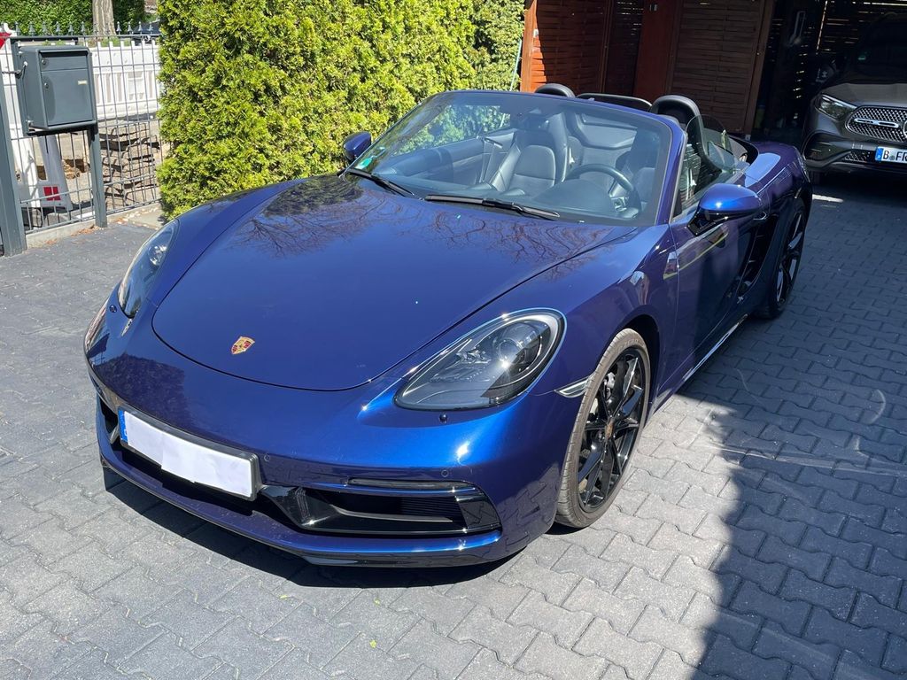 Image of Porsche Boxster