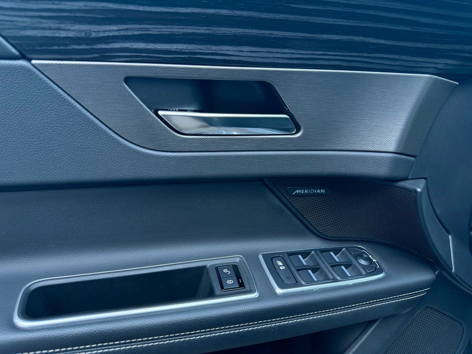Fahrzeugabbildung Jaguar Jaguar XF Sportbrake S 30/ Kamera/ Navi/ Ambient