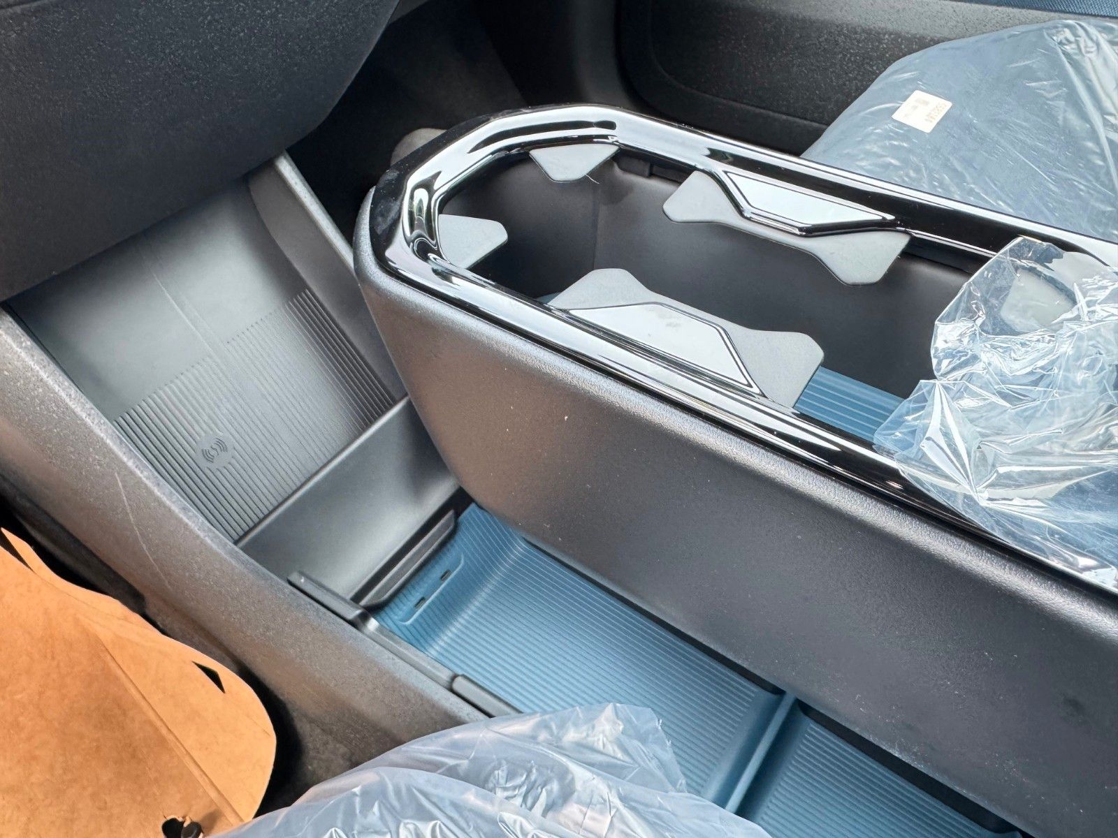 Volvo EX30 - Bild 8