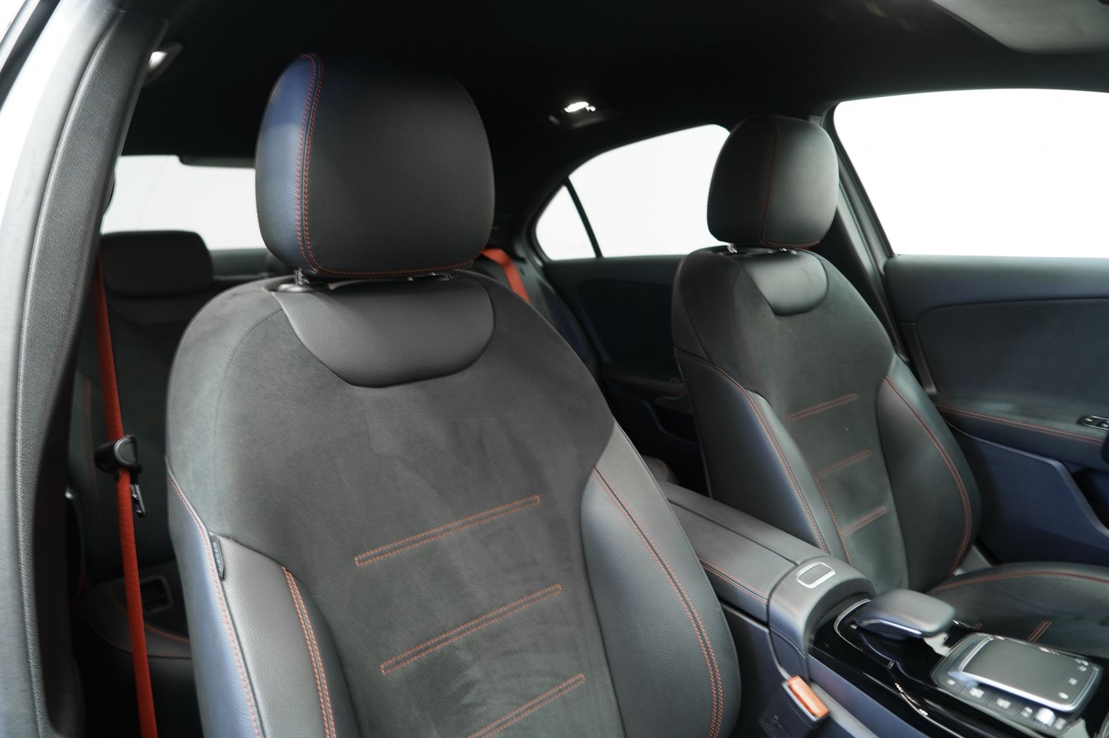 Mercedes Benz A 35 Amg