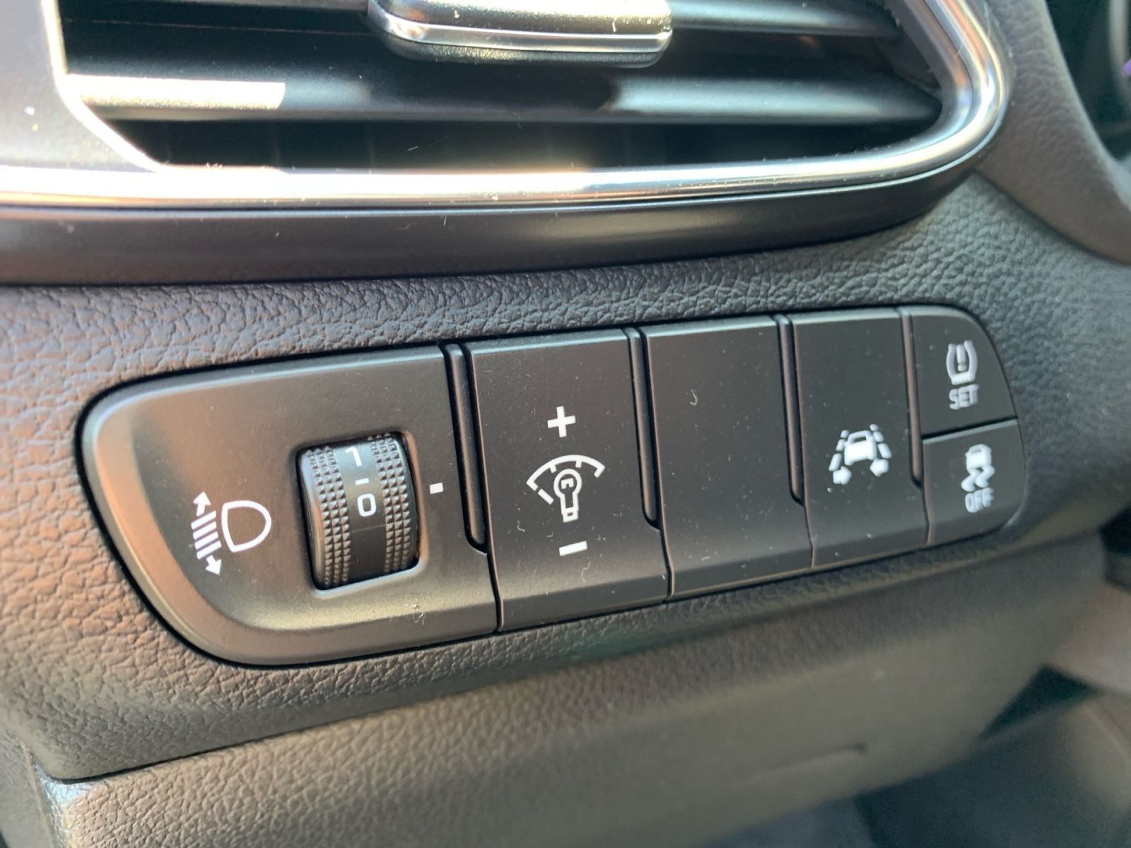 Fahrzeugabbildung Hyundai i30 1.4 T-GDI N-Line Sitzheizung PDC