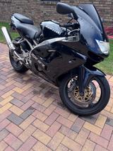 Kawasaki Ninja ZX9R - KAWASAKI NINJA ZX9R