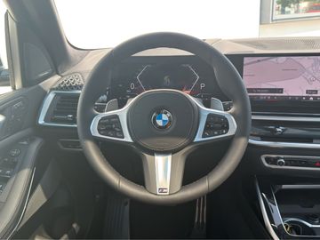 BMW X7 - 11