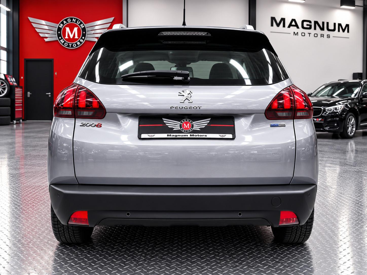 Peugeot 2008 ACTIVE *Aut.*Klima*Temp.*PDC*