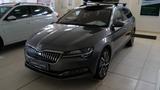 Skoda Superb Combi Style 2.0 TDI DSG NAV PDC MATRIX