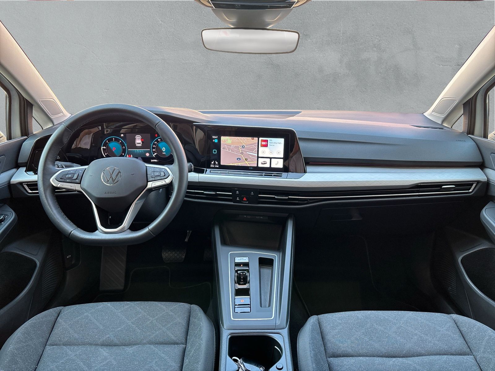 Fahrzeugabbildung Volkswagen Golf Variant 2.0 TDI Life AHK ACC AppConnect