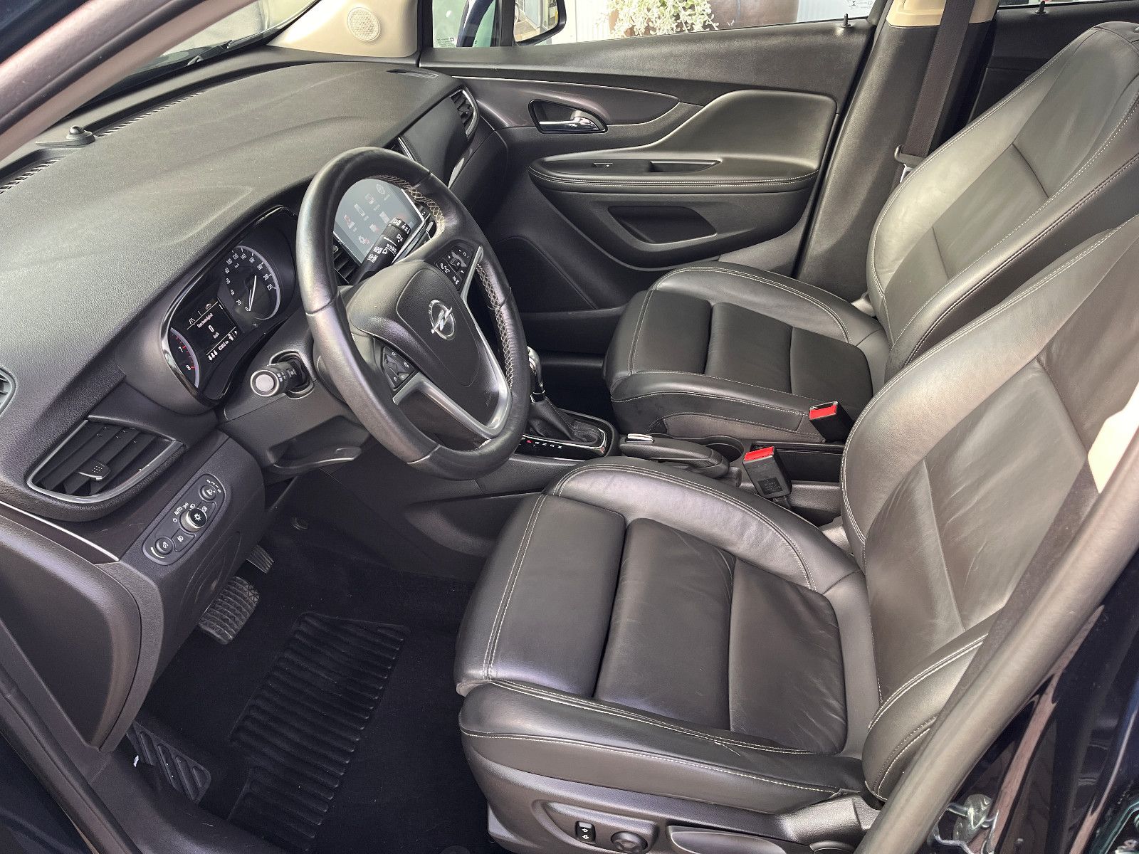 Fahrzeugabbildung Opel Mokka X Innovation 1.4 Automatik
