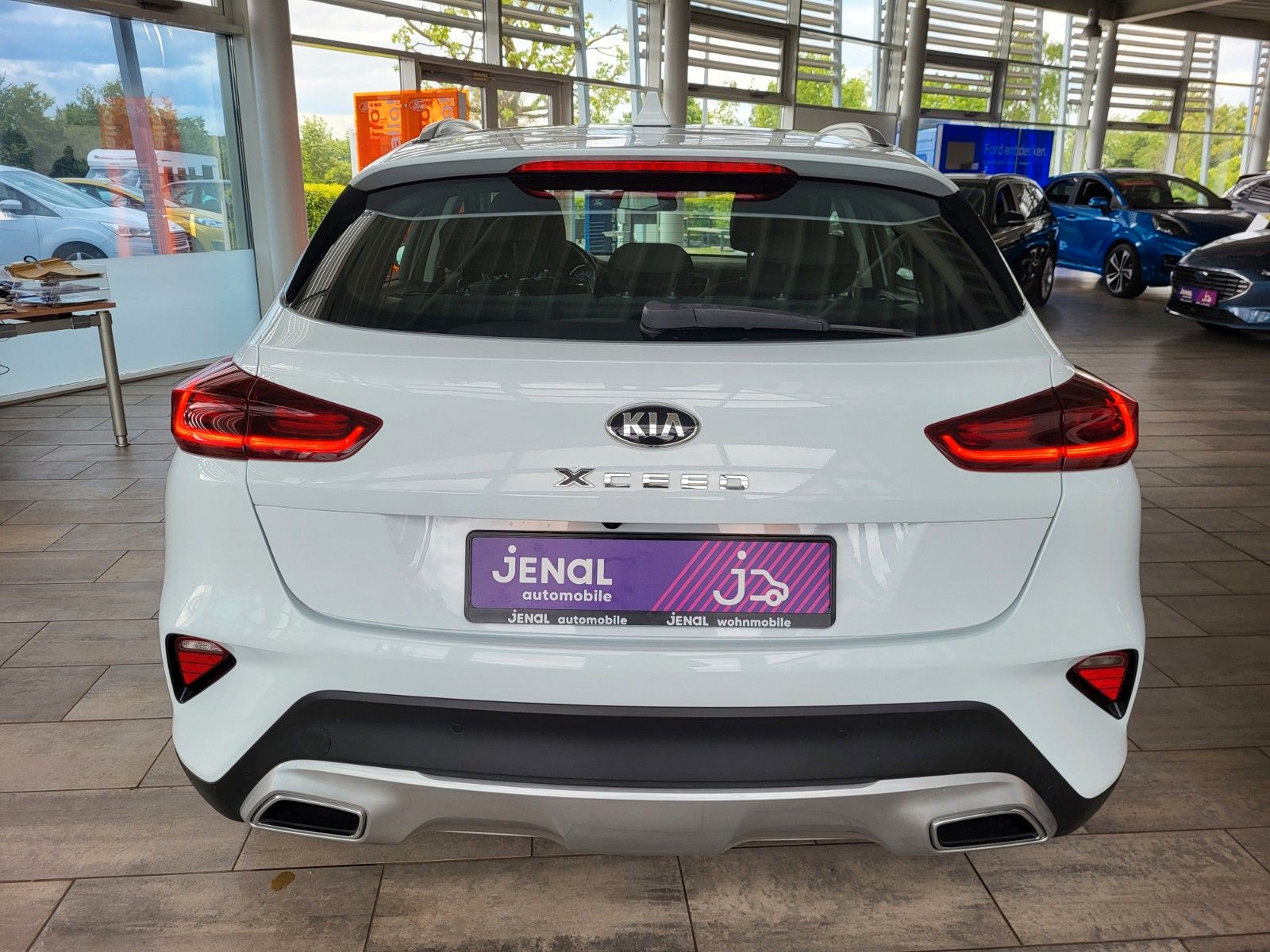 Fahrzeugabbildung Kia XCeed Edition 7 Lenkrad heizbar, Sitzheizung