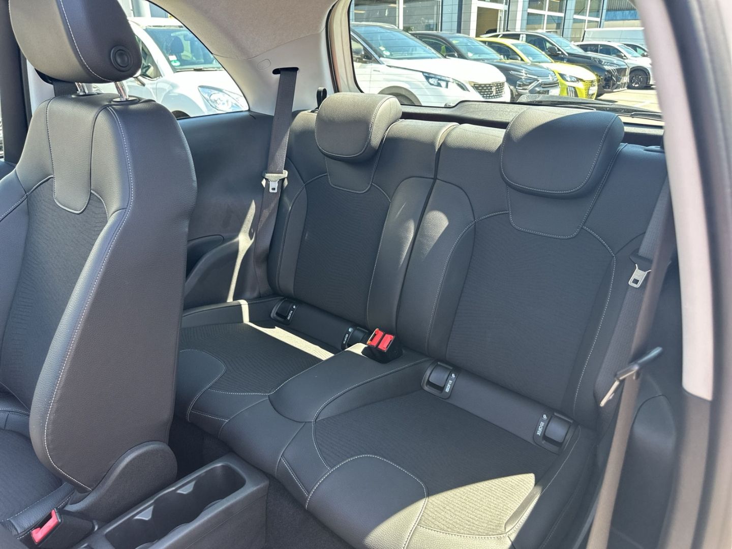 Fahrzeugabbildung Opel Adam Rocks ecoFlex 1.4 Faltdach Klimaautom SHZ