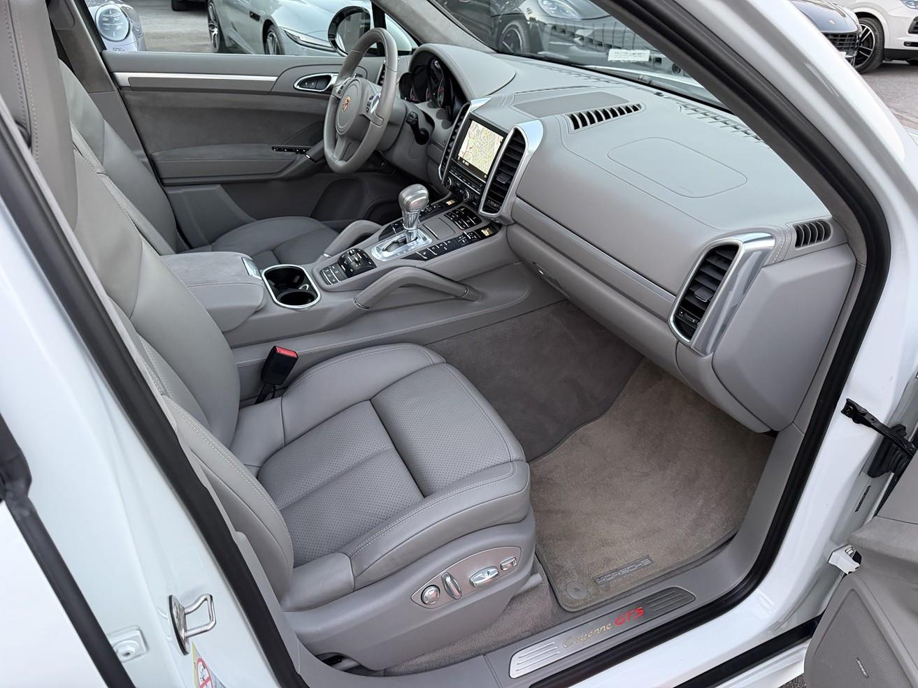 Porsche Cayenne GTS 2.Hd/U-frei/BRD/ACC/Leder/Pano/TOP
