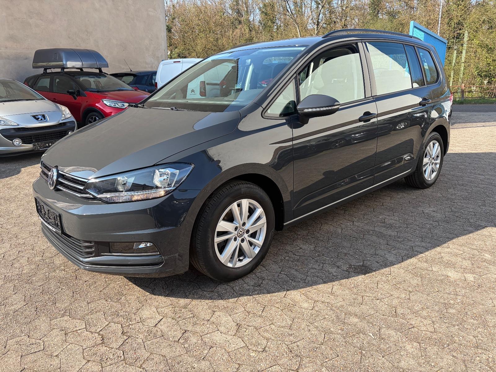 Volkswagen Touran Comfortline 7 Sitzer/AppConnect/elHeckkl.