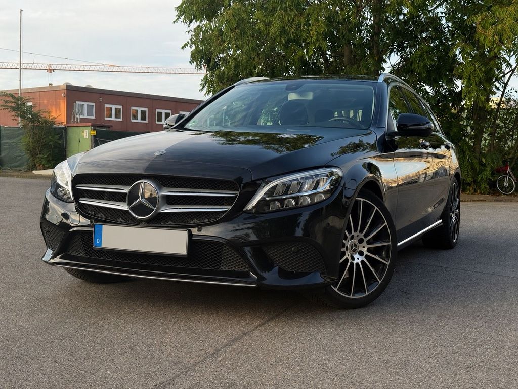 Image of Mercedes-Benz C 300