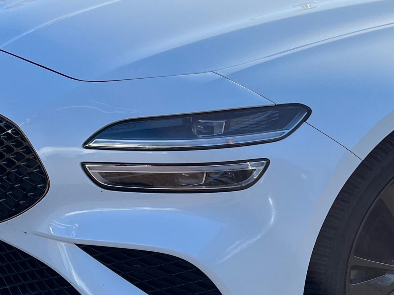 Genesis G70 2.2 D AWD Sport Pearl-Lackierung Sitzklima