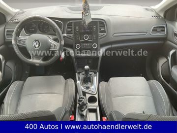 Renault Megane - 11