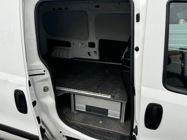 Fahrzeugabbildung Fiat Doblo Doblò SX Maxi Kasten KLIMA NAVI PDC Blueto
