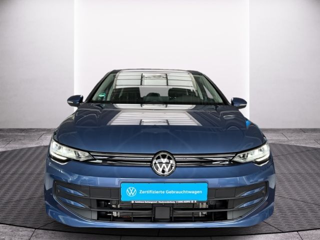 Fahrzeugabbildung Volkswagen Golf 1.5 TSI LIFE APP-CONNECT GJR AREA VIEW