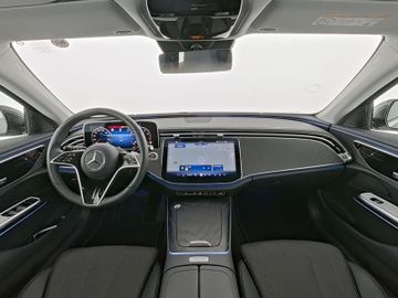 Mercedes E 200 - 7