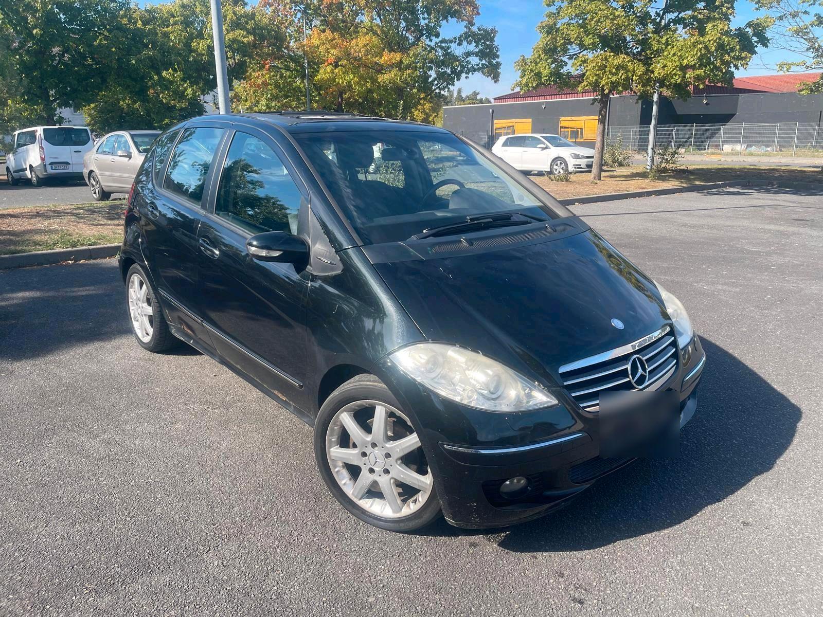 Mercedes-Benz A 200
