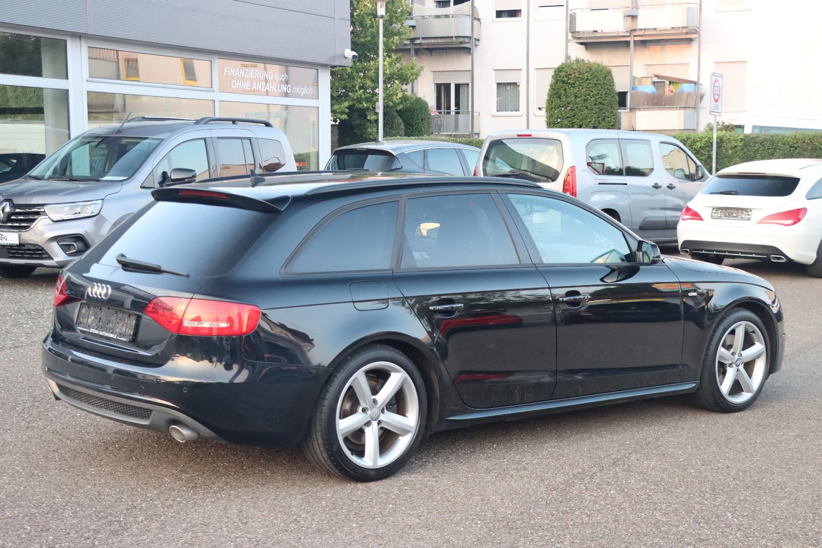 AUDI A4 AVANT - S LINE - 239 CV - BVA