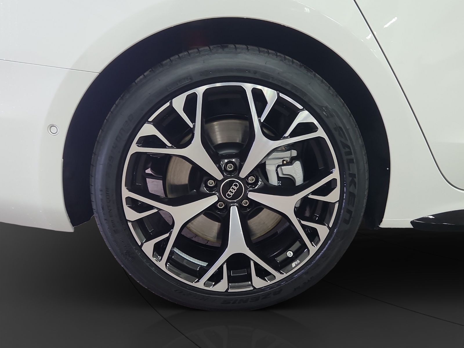 Audi A6 - Bild 11