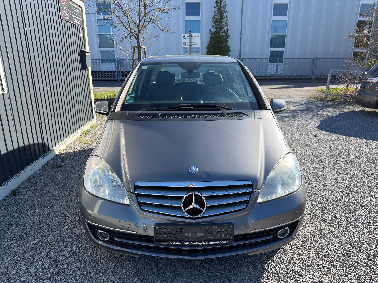 Mercedes-Benz A 160 AUTOMATIK/SHZ/PDC/EL.SITZ