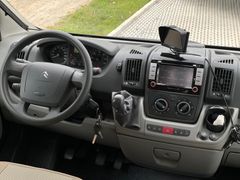 La Strada AVANTI E - große Hecksitzgruppe