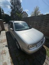 Volkswagen VW Golf 4 Variant Silber Kombi 1.4 16V - Volkswagen Golf aus 2003: Variant