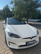 Tesla Model S Allrad, Vollausst., Lenkrad, Beige Creme - gebrauchte Tesla Model S aus dem Jahr 2023