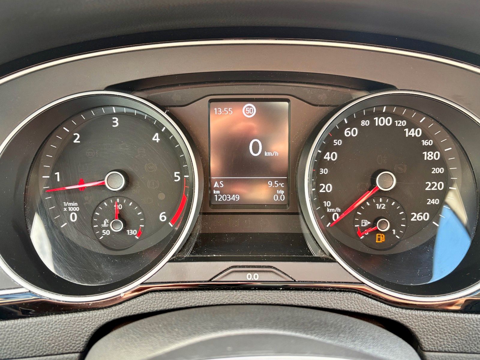 Fahrzeugabbildung Volkswagen Passat Variant 1.6 TDI Comfortline Navi SPORTSIT