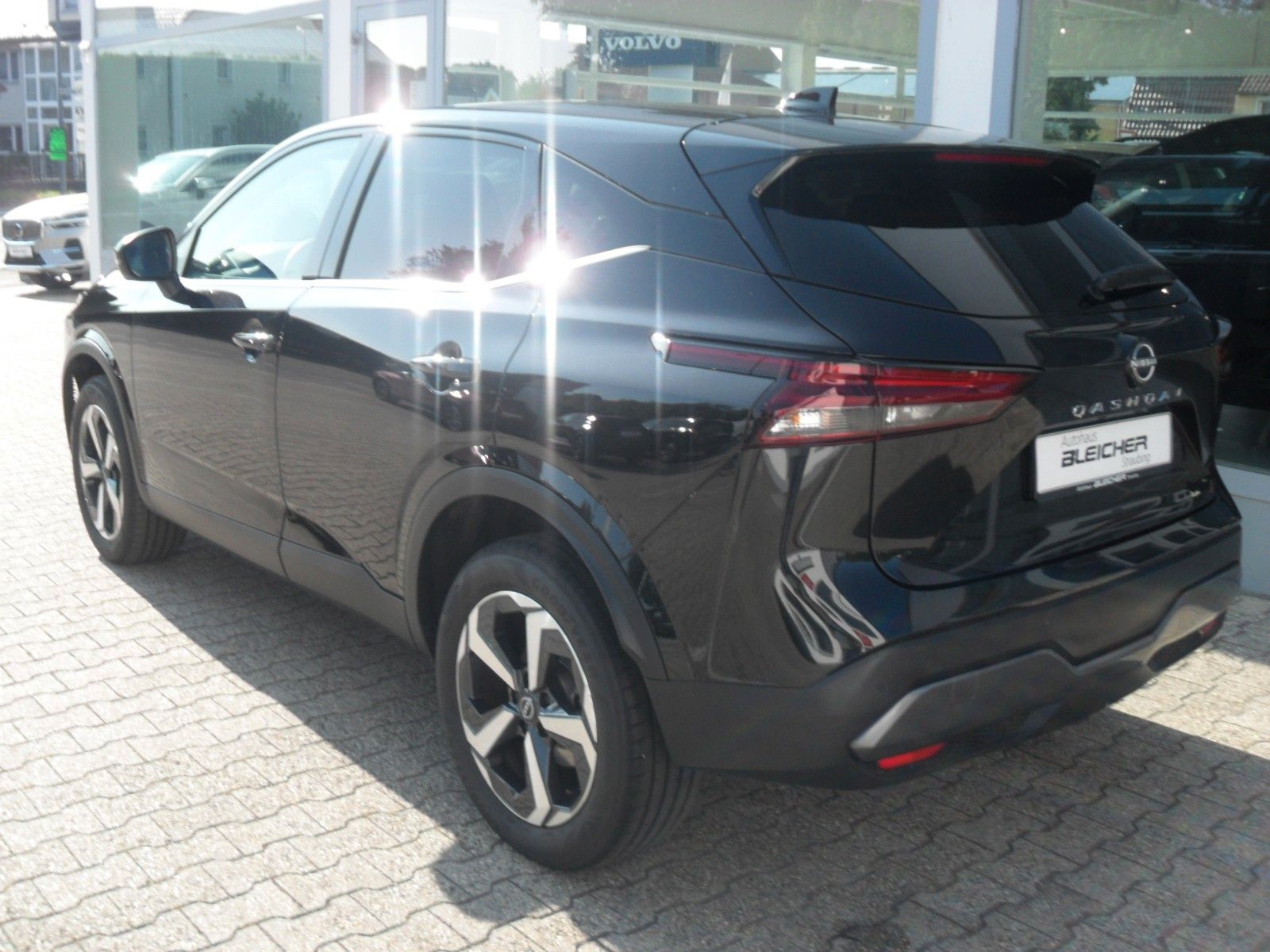 Fahrzeugabbildung Nissan Qashqai N-Connecta 1.3 DIG-T MHEV