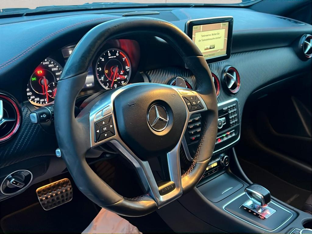 Mercedes-Benz A 45 AMG