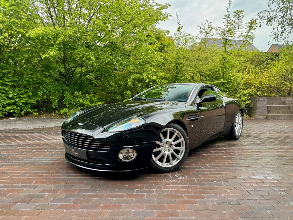 Aston Martin Vanquish