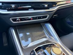 BMW X6 M60i/B&W/M-Paket Pro/Sky-Lounge/S-Belüftung BMW X6 M60i/B&W/M-Paket Pro/Sky-Lounge/S-Belüftung