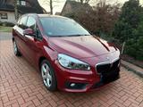 BMW 218 Active Tourer 218i TÜV neu, PDC, LED, Navi - BMW 218 Active Tourer: Rot