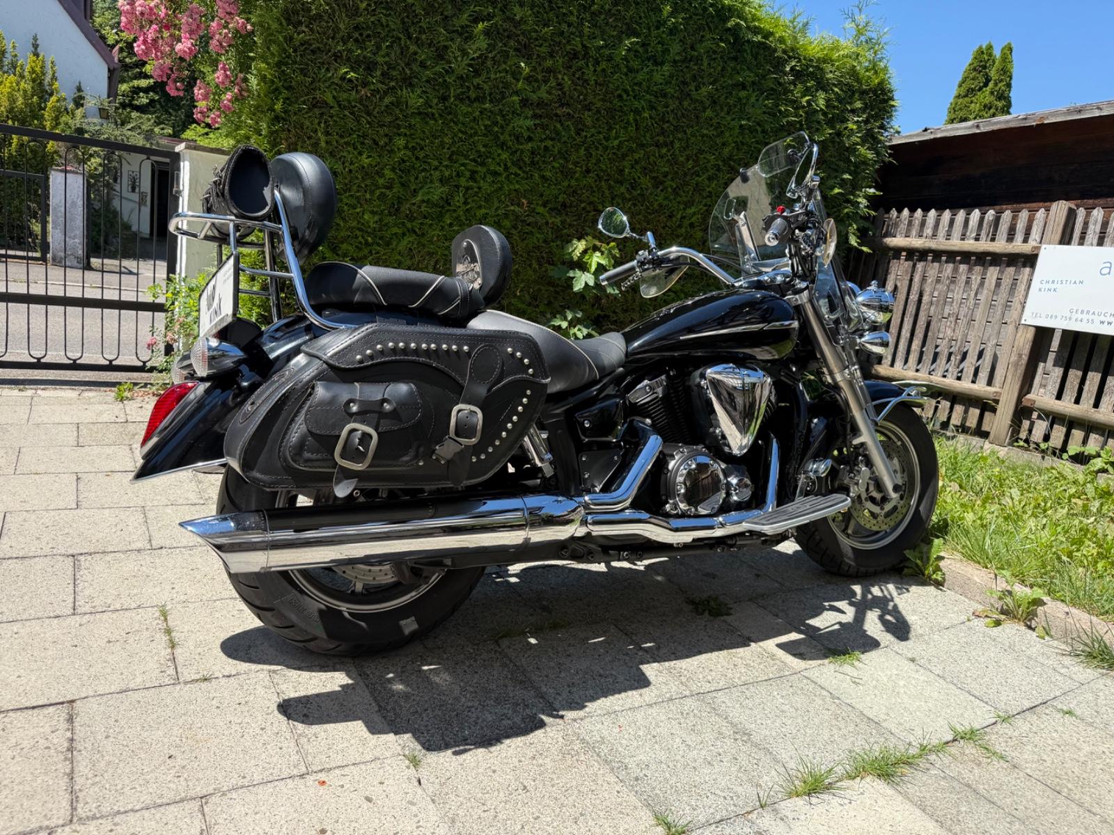 Yamaha XVS1300A Top Zustand