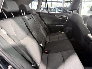 Toyota RAV 4 - 11