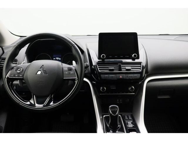 Fahrzeugabbildung Mitsubishi Eclipse Cross 2.4 Basis Hybrid 4WD